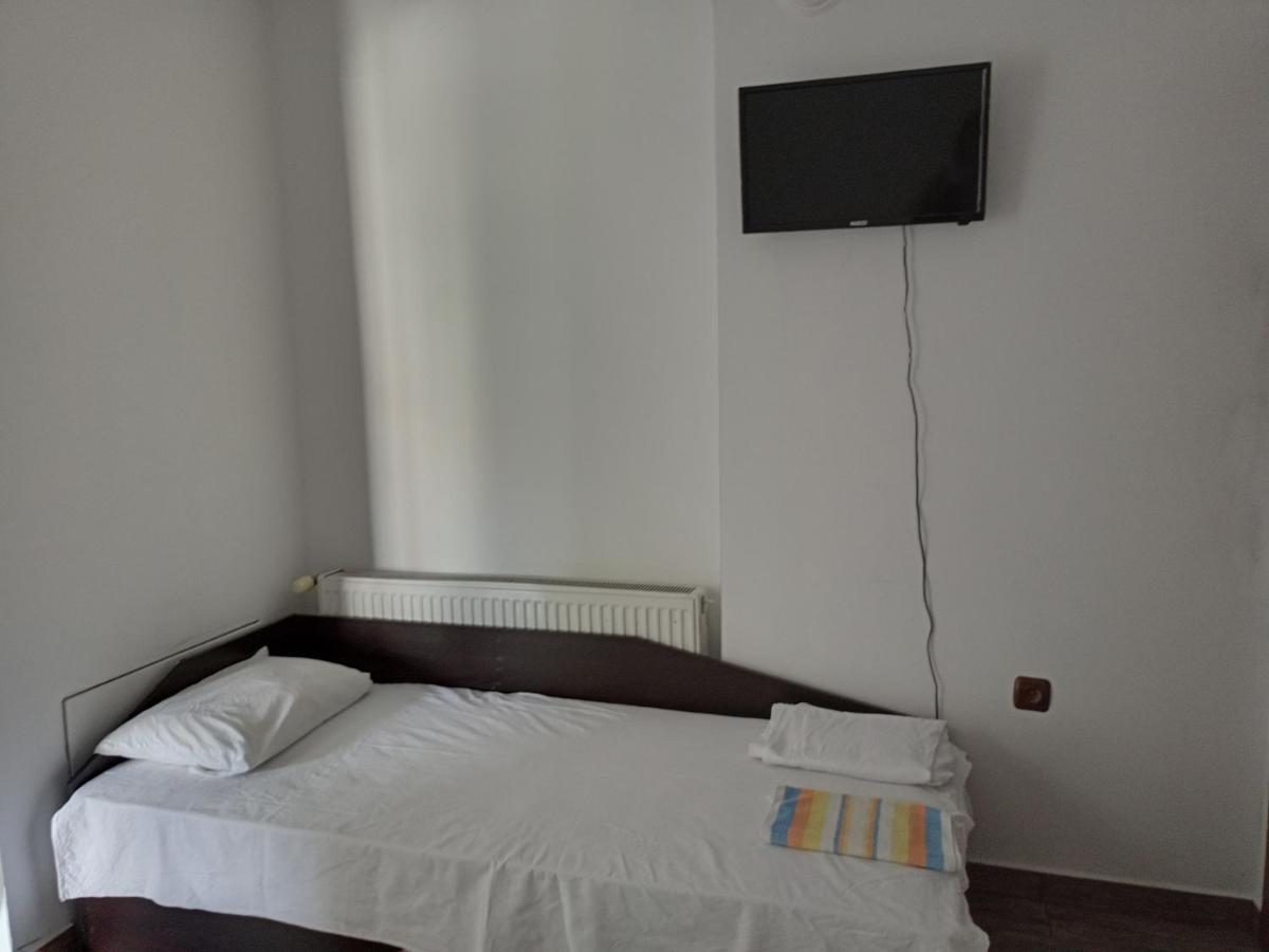 Guest House Lili Petrich  Habitación foto